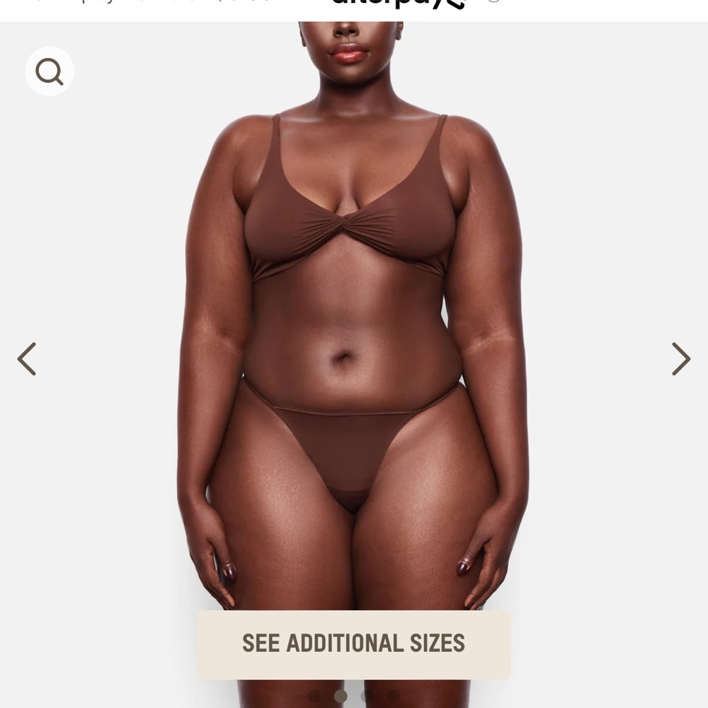 FITS EVERYBODY SKIMPY SCOOP BRALETTE COCOA